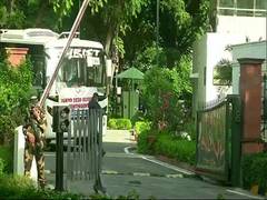 
      
      Indian Tokyo Olympics contingent meets PM Modi over breakfast...
      
      