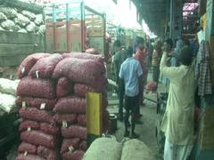 
      
      Monsoon fury: Onion prices surge in Delhi, Bihar
      
      