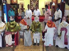 
      
      Kerala CM, PM Modi, Pope Francis 'attend meeting' in a...
      
      