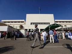 
      
      Pak Parliamentary Committee on CPEC says SEZs will be futile...
      
      