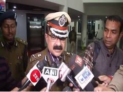 
      
      Lucknow Police Commissioner Sujit Pandey meets DGP OP Singh
      
      