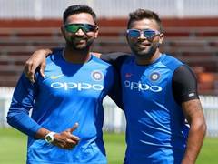 
      
      Pandya brothers urge everyone to stay at home to contain COVID-19
      
      