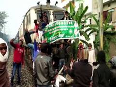 
      
      Bihar Bandh: RJD supporters stop trains at several locations...
      
      