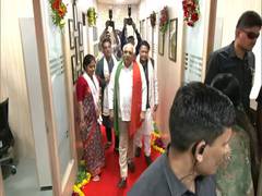 
      
      Gujarat CM inaugurates Handicraft Exhibition organised by NIFT
      
      