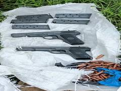 
      
      J&amp;K: 2 pistols, 5 magazines, 122 rds, 1 silencer found by...
      
      