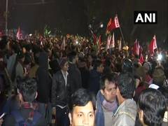 
      
      Students protest outside Police HQ in ITO, AIIMS Trauma...
      
      