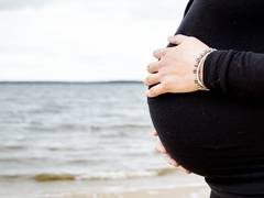
      
      A history of kidney stones linked to certain pregnancy...
      
      