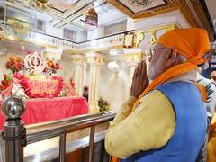 
      
      PM Modi extends greetings on Guru Gobind Singh's 'Prakash Parv'
      
      