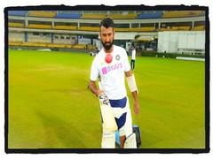 
      
      Pujara can't keep his eyes away from pink ball
      
      