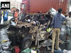 
      
      Pune: 3 killed, another injured in road accident 
      
      