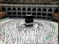 
      
      First batch of Hajj pilgrims depart from J-K's Srinagar
      
      