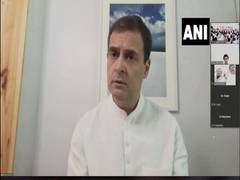 
      
      Haryana CM, BJP leaders threatening farmers, alleges Rahul Gandhi
      
      