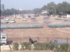 
      
      Preparations underway at Ramlila Maidan for Kejriwal's oath...
      
      