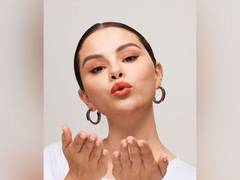 
      
      Selena Gomez silences feud rumours with The Weeknd's new...
      
      