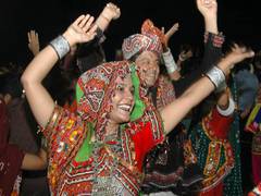 
    This year 'Sharad Navratri' without 'dandiya, garba' due to the coronavirus pandemic
    