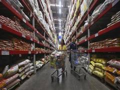 
      
      Shops selling essentials get relaxation in Andhra amid lockdown
      
      