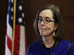 
      
      Coronavirus : Oregon declares 60-day emergency
      
      