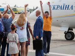 
      
      Trump congratulates Russia, Ukraine for exchanging prisoners
      
      