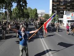 
      
      Chile: Death toll in anti-govt protests rises to 10 
      
      