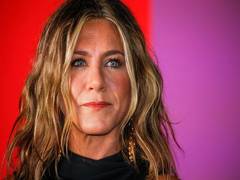 
      
      Jennifer Aniston shares her 'Jen in Black' avatar!
      
      