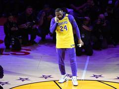 
      
      LeBron James gives heartfelt tribute to Kobe Bryant in...
      
      