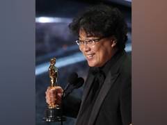 
      
      Oscars 2020: Bong Joon-ho wins Best Director for 'Parasite'
      
      