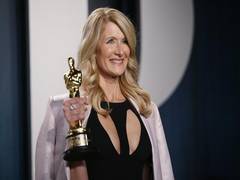 
    Laura Dern recycles a dress for Vanity Fair Oscars Party
    