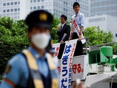 
      
      Chinese social media celebrate attack on ex-Japan PM Abe
      
      