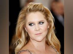 
      
       Thinking about a surrogacy: Amy Schumer
      
      