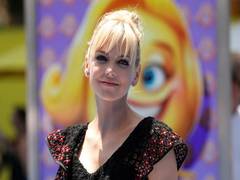 
      
      Anna Faris to produce, star in 'Summer Madness'
      
      
