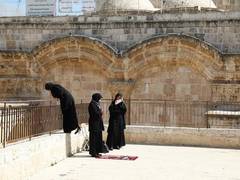 
      
      Clashes break out in Al-Aqsa Mosque
      
      