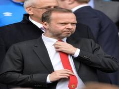 
      
      Manchester United fans attack Ed Woodward's home
      
      
