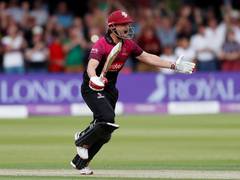
      
      Somerset veteran James Hildreth extends contract with club
      
      