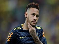 
      
      Belletti feels it's time for Neymar to decide his future
      
      