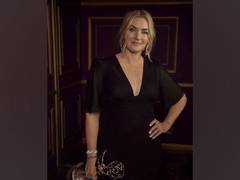
      
      Kate Winslet teases possible 'Mare of Easttown' season 2
      
      
