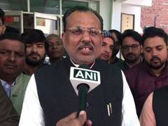 
      
      Ban burqa, terrorists use it to enter India, says Raghuraj Singh
      
      