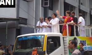 
      
      Rahul Gandhi holds roadshow in Wayanad after filing his...
      
      