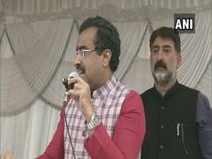 
      
      Need to mend Hurriyat Conference, Jamaat-e-Islami to control...
      
      