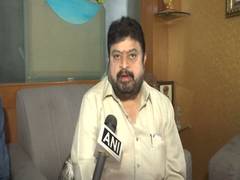 
      
      TRS govt filing false cases against BJP workers: Ramchander Rao
      
      