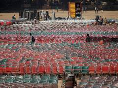 
      
      Restrictions till 2 pm around Ramlila Maidan for Arvind...
      
      