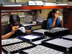 
      
      Renaissance Global partners with leading Chinese jewellery...
      
      