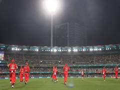 
      
      Melbourne Renegades come from behind to stun Brisbane Heat in BBL
      
      