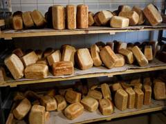 
      
      Difficult days ahead for Hungarians as prices soar
      
      
