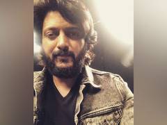 
      
      Riteish Deshmukh joins cast of 'Baaghi 3'
      
      