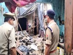 
      
      UP: Two children killed, 5 injured in roof collapse
      
      