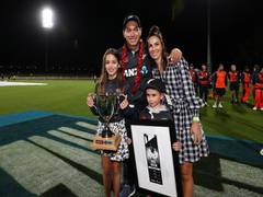 
      
      Ross Taylor bids emotional adieu to international cricket
      
      