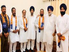 
      
      Punjab: Congress leader Kuldeep Sahota joins SAD
      
      
