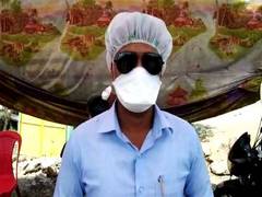 
      
      With no food, migrant Maharashtra labourers protest in MP
      
      