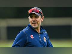 
      
      Netherlands coach Ryan Campbell awakes from induced coma 
      
      