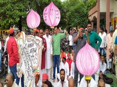 
      
      UP: SP workers protest in Gorakhpur against inflation,...
      
      